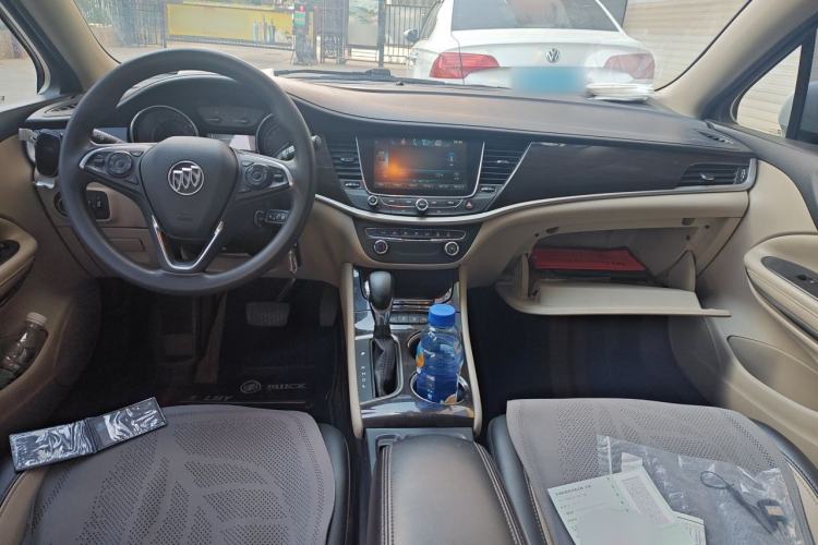 Used Buick Verano 2018 Sedan 15S Automatic Leading Model Center Console