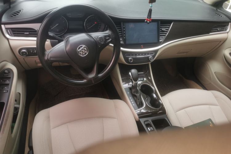 Used Buick Verano 2018 Sedan 15S Automatic Entry Model Center Console