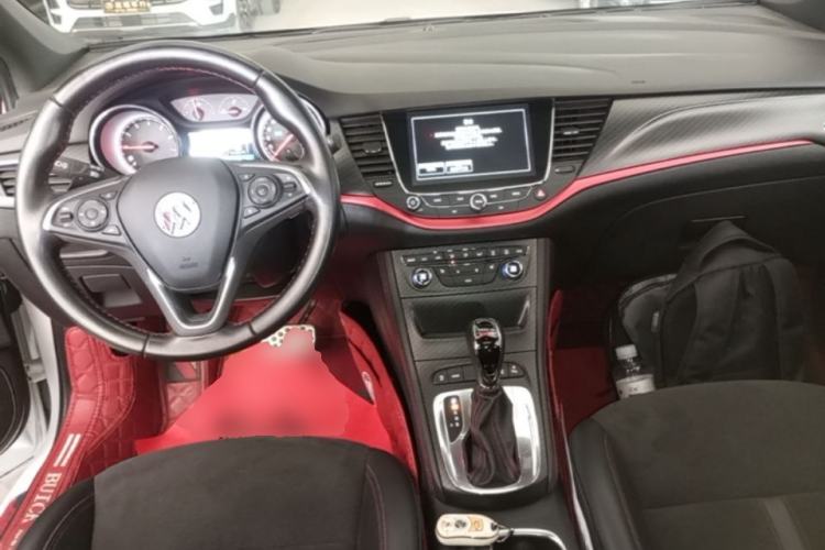 Used Buick Verano 2018 Hatchback GS 20T Dual-Clutch Luxury Model Center Console