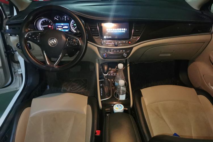 Used Buick Verano 2018 Sedan 15S Automatic Leading Model Center Console