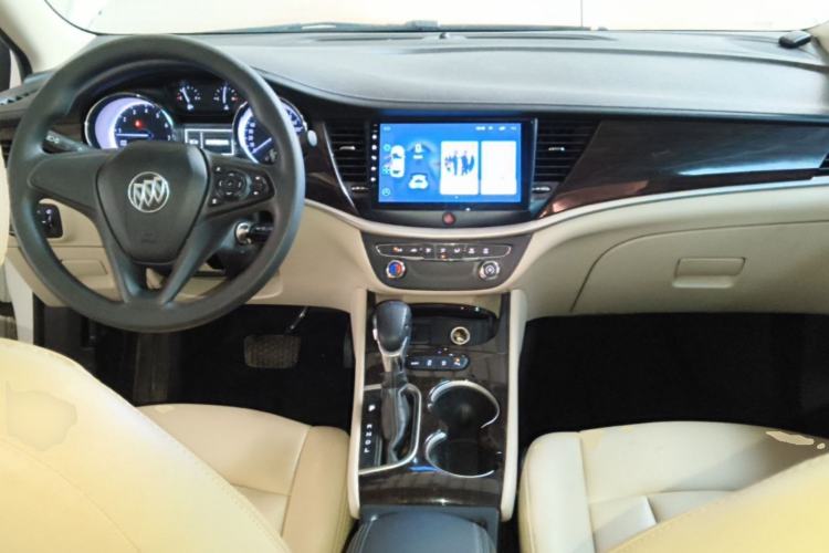 Used Buick Verano 2018 Sedan 15S Automatic Entry Model Center Console
