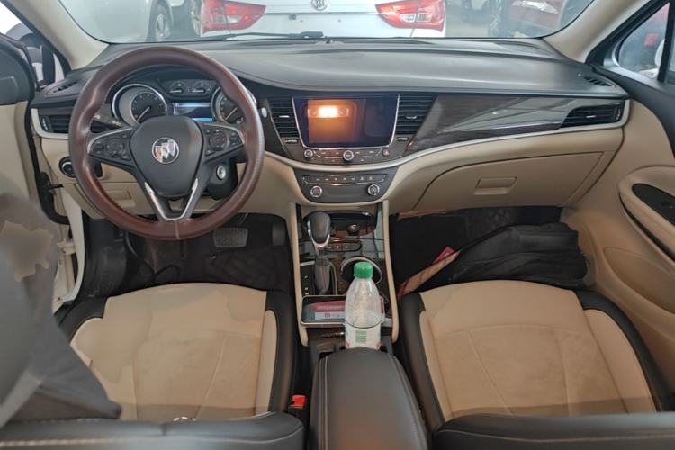 Used Buick Verano 2018 Sedan 15S Automatic Leading Model Center Console