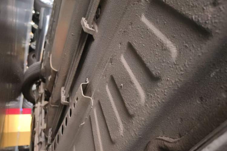 Used Buick Verano 2018 Sedan 15S Automatic Leading Model Chassis Front Right