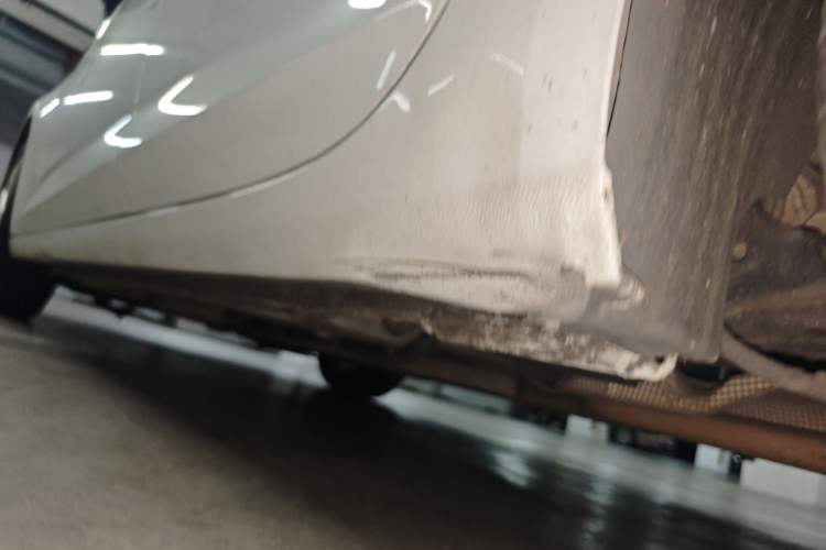 Used Buick Verano 2018 Sedan 15S Automatic Leading Model Chassis Rear Left