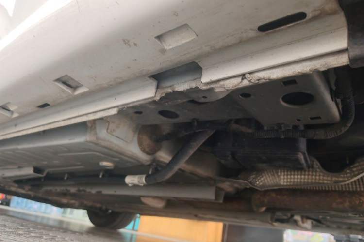 Used Buick Verano 2018 Hatchback GS 20T Dual-Clutch Progressive Model Chassis Rear Left