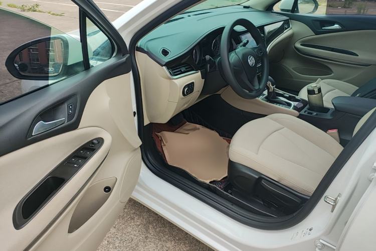 Used Buick Verano 2018 Sedan 15S Automatic Entry Model Driver Seat
