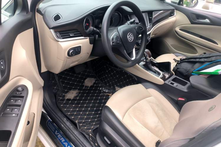 Used Buick Verano 2018 Hatchback 15S Automatic Leading Model Driver Seat