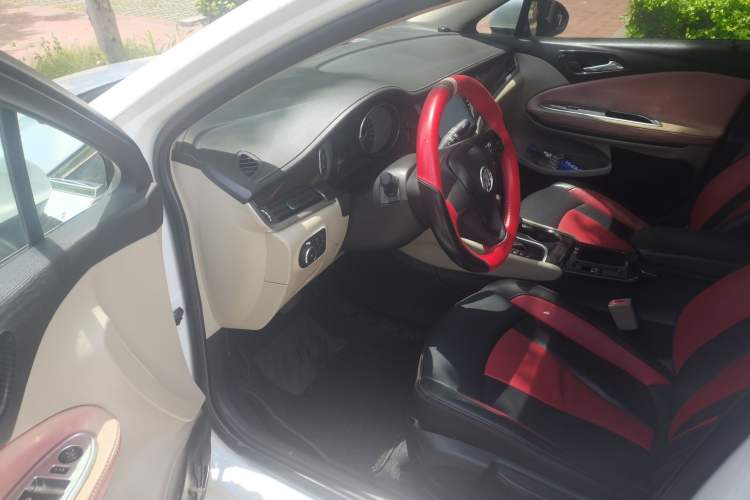 Used Buick Verano 2018 Sedan 15S Automatic Entry Model Driver Seat