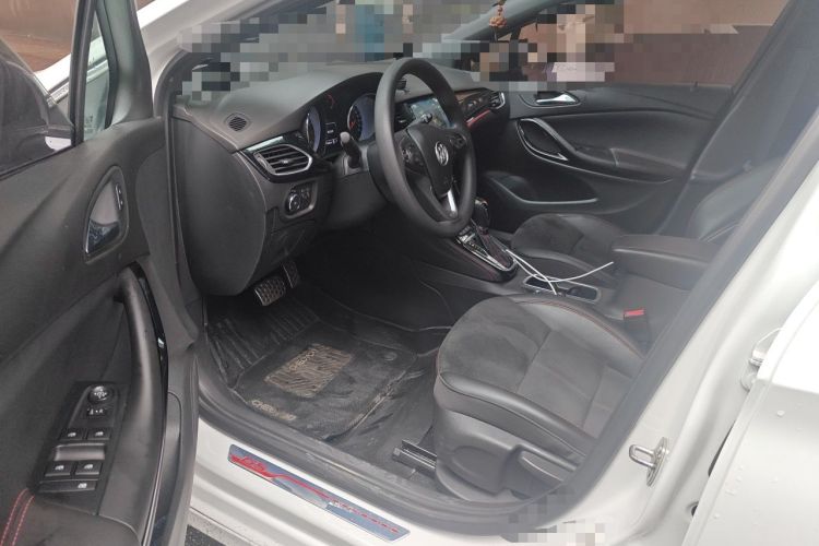Used Buick Verano 2018 Hatchback GS 20T Dual-Clutch Leading Model Driver Seat