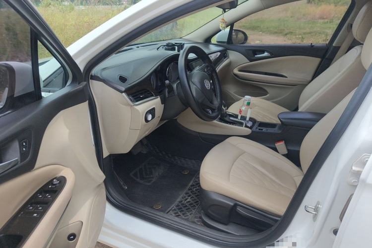 Used Buick Verano 2018 Sedan 15S Automatic Entry Model Driver Seat