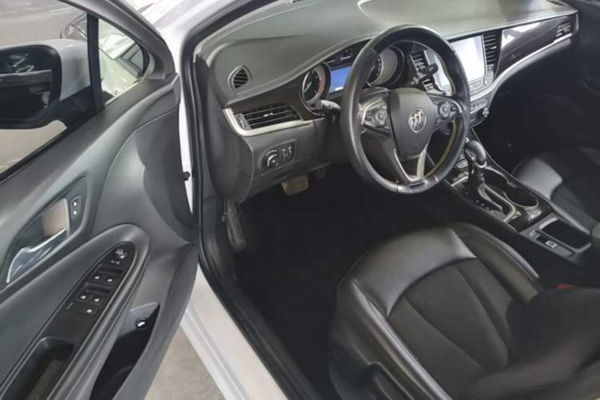 Used Buick Verano 2018 Sedan 20T Dual-Clutch Leading Model Driver Seat