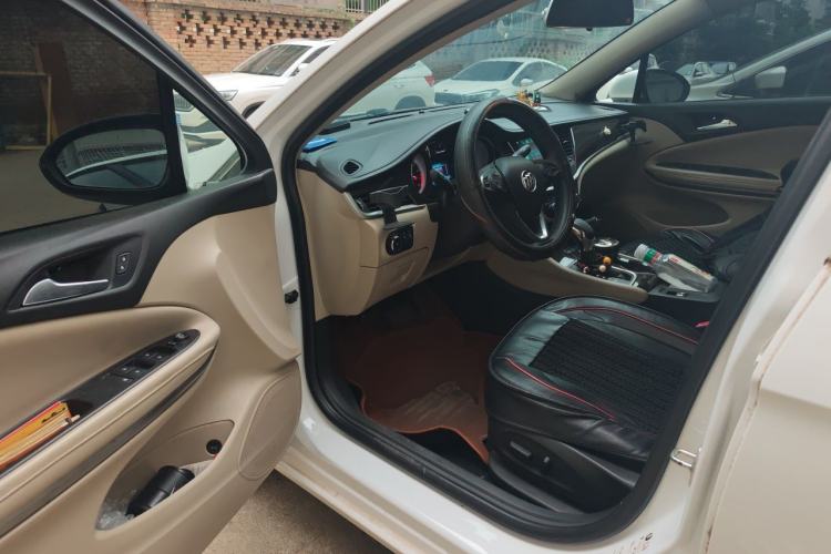 Used Buick Verano 2018 Sedan 15S Automatic Leading Model Driver Seat