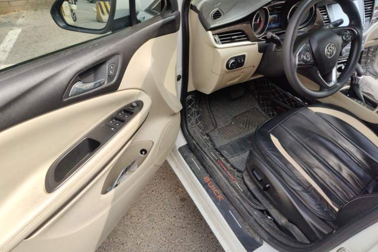 Used Buick Verano 2018 Sedan 15S Automatic Leading Model Driver Seat