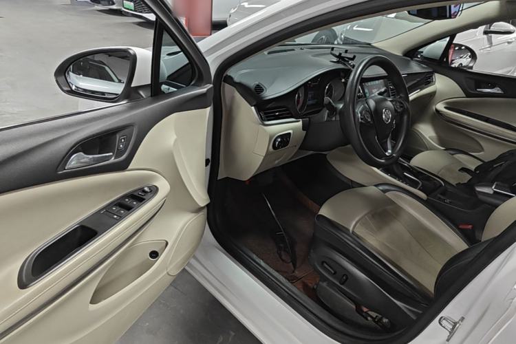Used Buick Verano 2018 Sedan 15S Automatic Leading Model Driver Seat