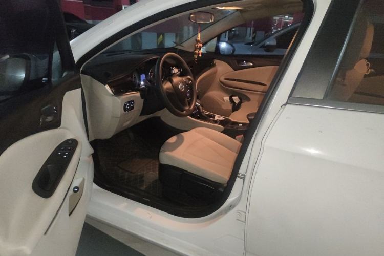 Used Buick Verano 2018 Sedan 15S Automatic Entry Model Driver Seat