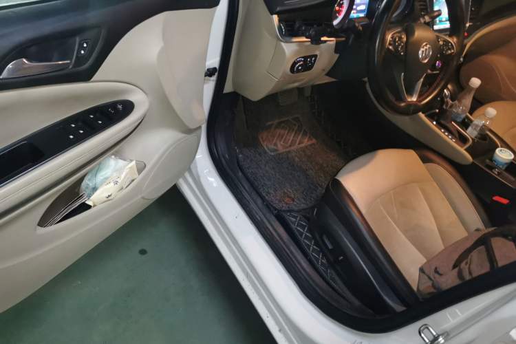 Used Buick Verano 2018 Sedan 15S Automatic Leading Model Driver Seat