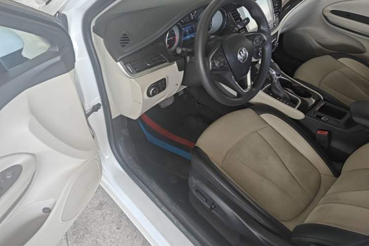 Used Buick Verano 2018 Sedan 15S Automatic Leading Model Driver Seat