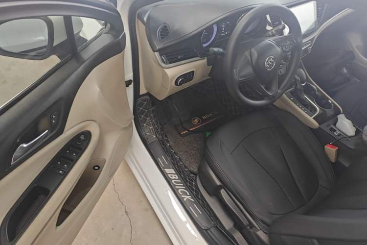 Used Buick Verano 2018 Sedan 15S Automatic Entry Model Driver Seat
