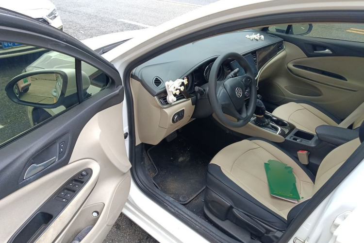 Used Buick Verano 2018 Sedan 15S Automatic Entry Model Driver Seat