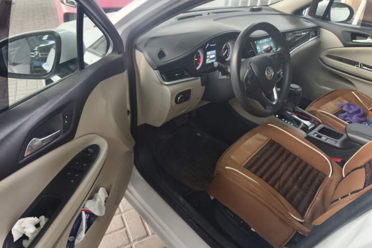 Used Buick Verano 2018 Sedan 15S Automatic Leading Model Driver Seat