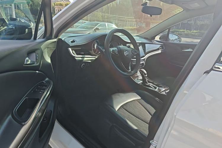 Used Buick Verano 2018 Sedan 15S Automatic Leading Model Driver Seat