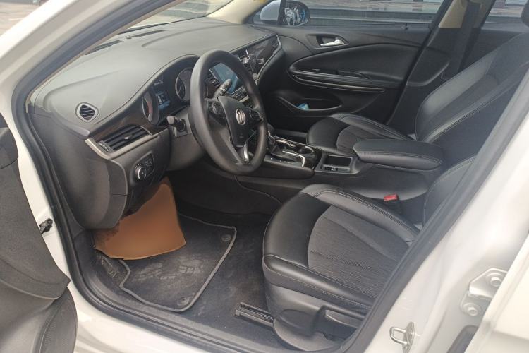 Used Buick Verano 2018 Sedan 20T Dual-Clutch Leading Model Driver Seat
