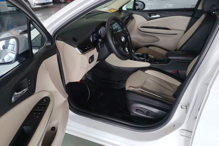 Used Buick Verano 2018 Sedan 15S Automatic Leading Model Driver Seat