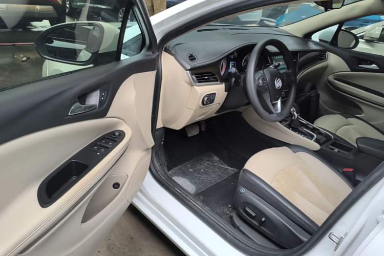 Used Buick Verano 2018 Sedan 15S Automatic Leading Model Driver Seat
