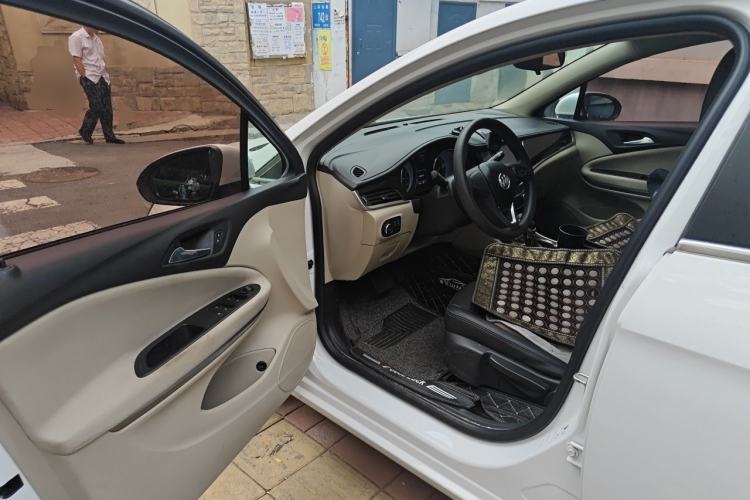 Used Buick Verano 2018 Sedan 15S Automatic Entry Model Driver Seat