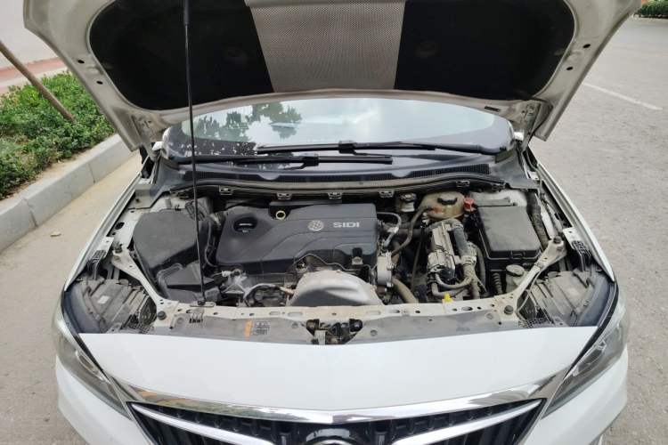 Used Buick Verano 2018 Sedan 15S Automatic Entry Model Engine Bay