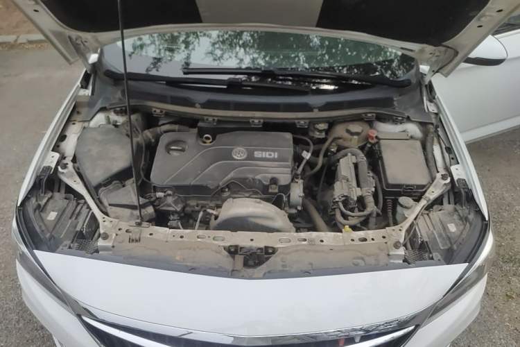 Used Buick Verano 2018 Sedan 15S Automatic Entry Model Engine Bay