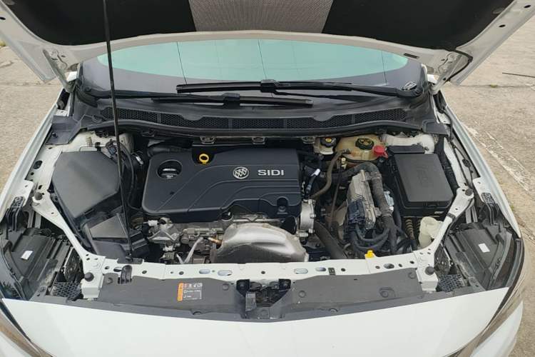 Used Buick Verano 2018 Sedan 15S Automatic Entry Model Engine Bay