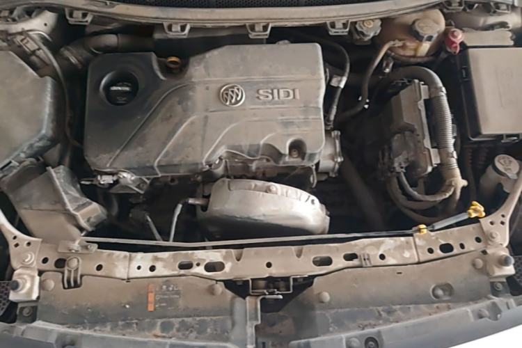 Used Buick Verano 2018 Sedan 15S Automatic Leading Model Engine Bay