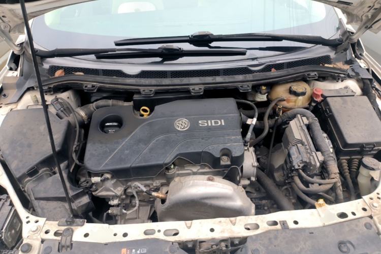 Used Buick Verano 2018 Hatchback 15S Automatic Leading Model Engine Bay