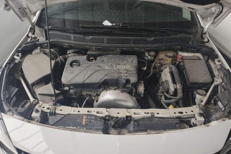 Used Buick Verano 2018 Hatchback 15S Automatic Leading Model Engine Bay