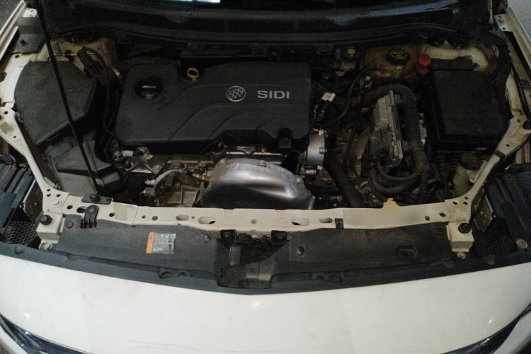 Used Buick Verano 2018 Sedan 15S Automatic Leading Model Engine Bay