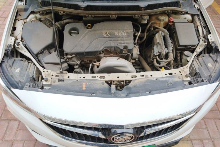 Used Buick Verano 2018 Sedan 15S Automatic Leading Model Engine Bay