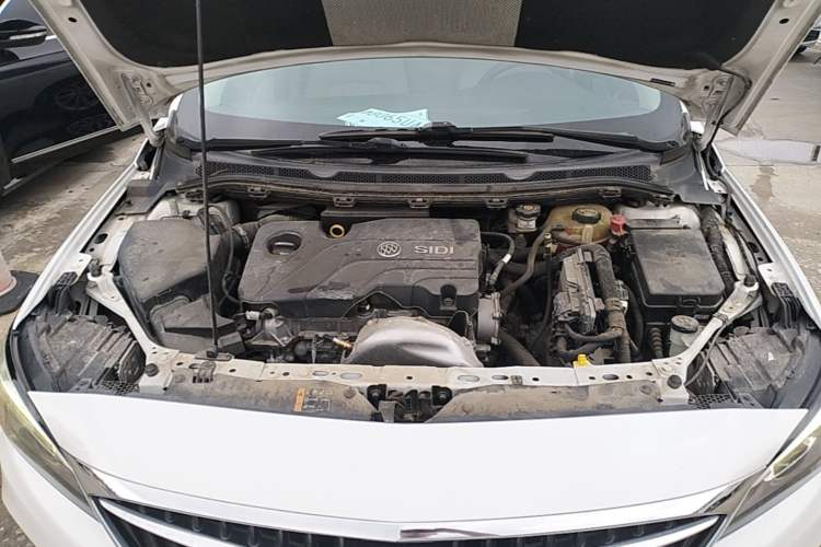 Used Buick Verano 2018 Sedan 15S Automatic Entry Model Engine Bay