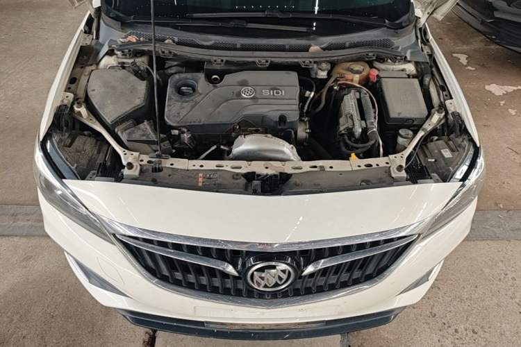 Used Buick Verano 2018 Sedan 15S Automatic Entry Model Engine Bay
