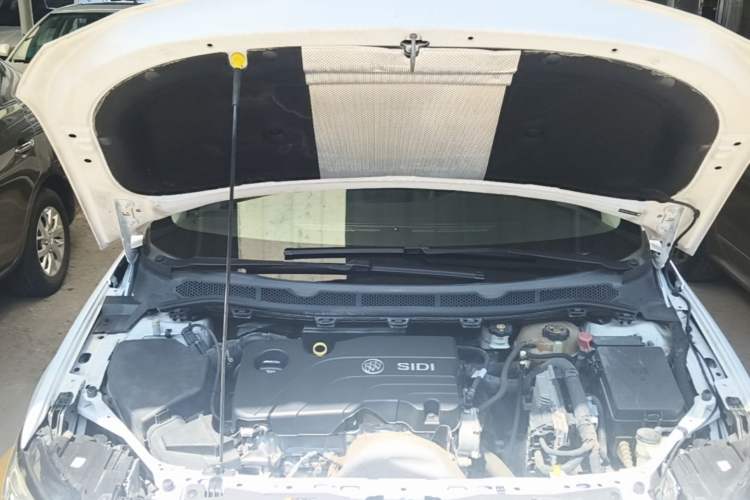 Used Buick Verano 2018 Sedan 15S Automatic Entry Model Engine Bay