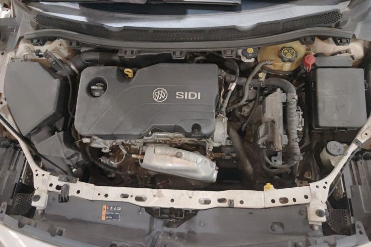 Used Buick Verano 2018 Sedan 15S Automatic Leading Model Engine Bay