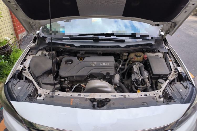 Used Buick Verano 2018 Sedan 15S Automatic Entry Model Engine Bay