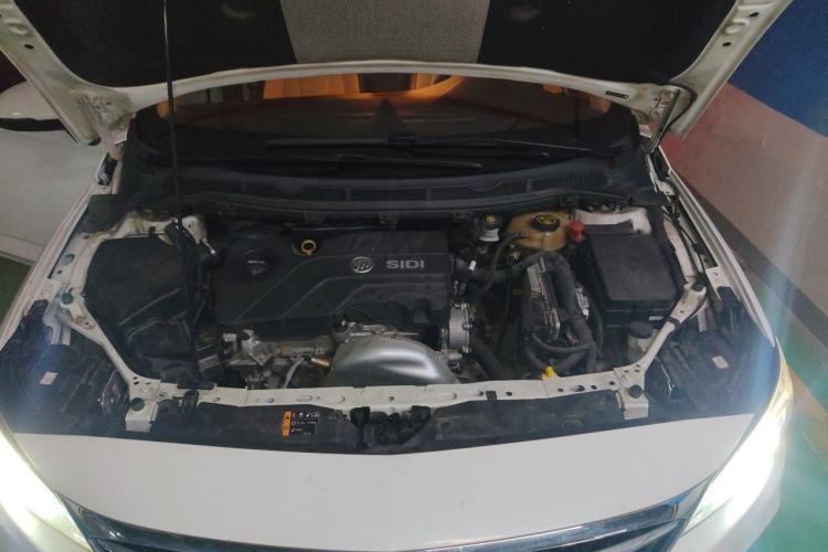 Used Buick Verano 2018 Sedan 15S Automatic Leading Model Engine Bay