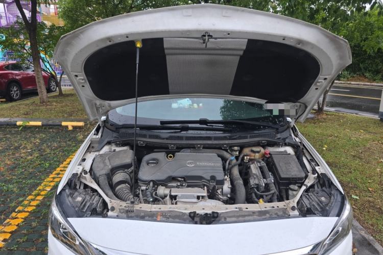 Used Buick Verano 2018 Sedan 20T Dual-Clutch Elite Model Engine Bay