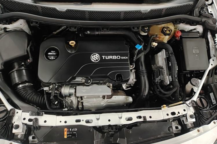 Used Buick Verano 2018 Hatchback GS 20T Dual-Clutch Leading Model Engine Bay