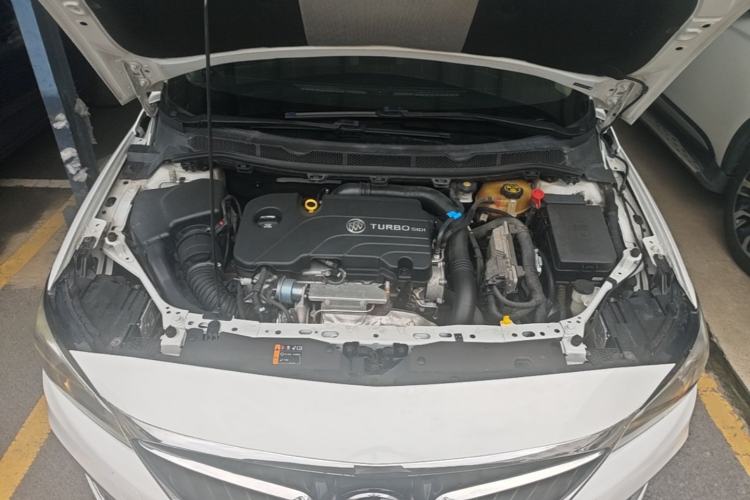 Used Buick Verano 2018 Sedan 20T Dual-Clutch Leading Model Engine Bay