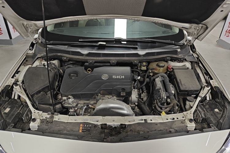 Used Buick Verano 2018 Sedan 15S Automatic Leading Model Engine Bay