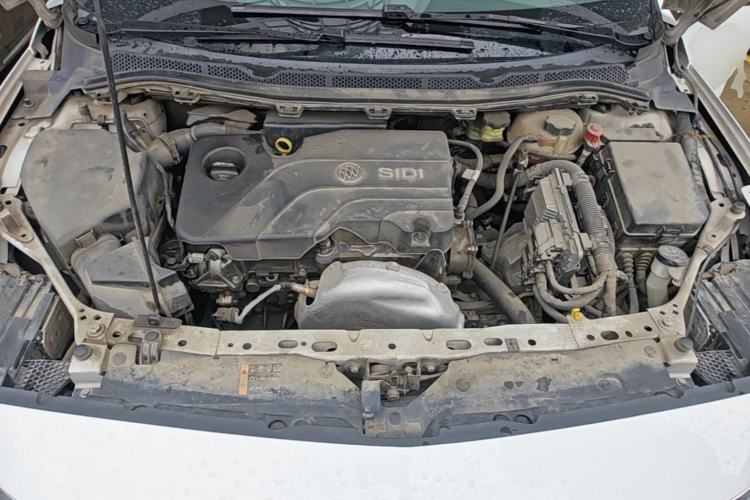 Used Buick Verano 2018 Sedan 15S Automatic Leading Model Engine Bay