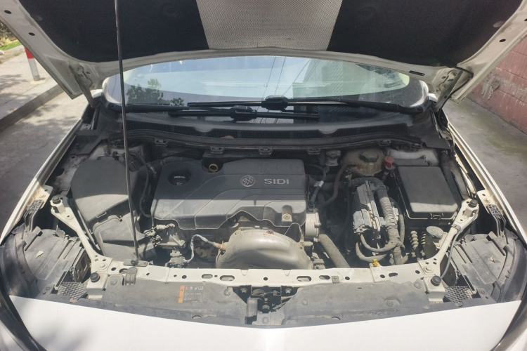 Used Buick Verano 2018 Sedan 15S Automatic Entry Model Engine Bay