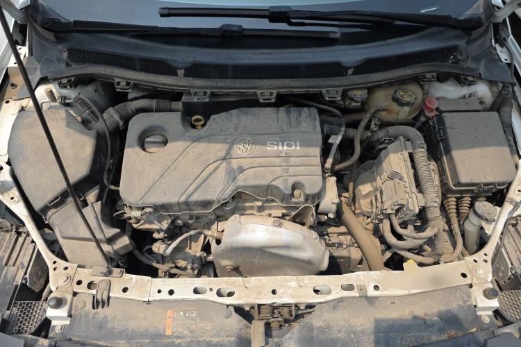 Used Buick Verano 2018 Sedan 15S Automatic Leading Model Engine Bay